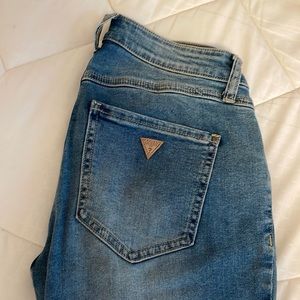 Guess cropped skinny jeans
